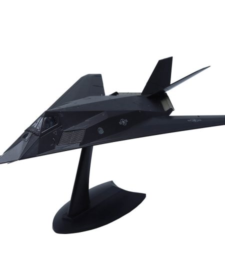 1/72 Scale USAF F-117A Nighthawk Stealth Attack Aircraft Model