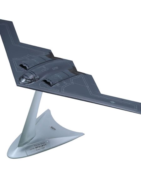 U.S. Air Force B-2A Stealth Bomber Spirit of Florida 0700 1/200 Diecast Aircraft Pre-builded Model