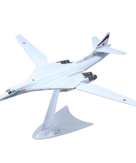 1/200 Scale Tu-160 Strategic Bomber Plane Model Military Fighter Diecast Model