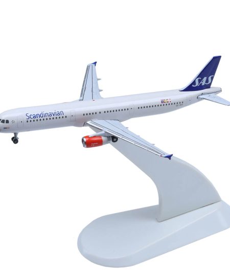 Scandinavian Airbus A321 Metal Diecast Airplane Model SE-REI 1/500