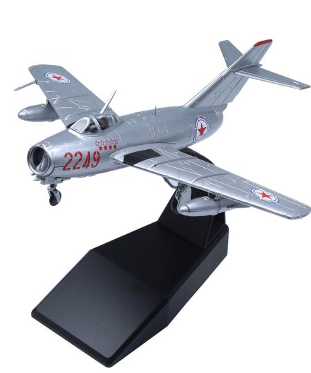 MIG-15 Fighter Attack Metal Plane Model Korean War Military Airplane Model 1/72